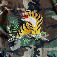 画像をギャラリービューアに読み込む, [2243] US Army Camo G-Jacket TIGER
