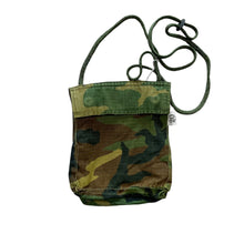 画像をギャラリービューアに読み込む, [2239] US Army Camo Shoulder Bag (Over Dyed)
