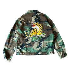 画像をギャラリービューアに読み込む, [2243] US Army Camo G-Jacket TIGER
