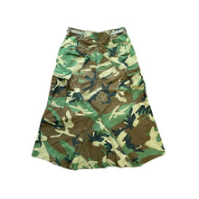 画像をギャラリービューアに読み込む, [2006] Skirt (US ARMY Woodland Camo Cargo Pants)
