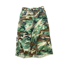 画像をギャラリービューアに読み込む, [2006] Skirt (US ARMY Woodland Camo Cargo Pants)
